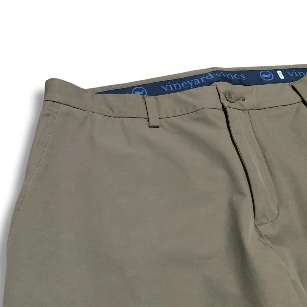 Vineyard Vines On The Go Pant Khaki Mens Size 36 x 32 (Fits 36 x 29) Golf Preppy
